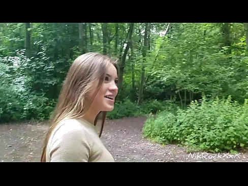 ❤️ I sugjerova Evelinës që të qihemi në një vend publik! Ajo tha po. Pastaj e qiva në byth dhe sperma në gojë. Pastaj ajo u inatos veten. Video seksi në sq.trysex.ru ﹏